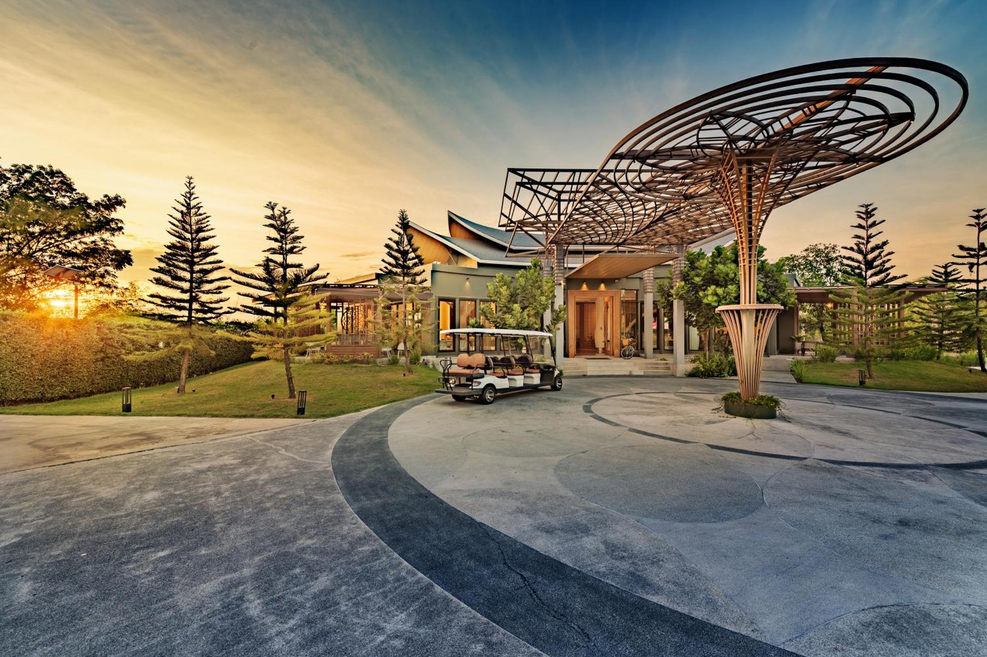 Phukalini Luxury Pool Villa & Onsen Хуа Хин Екстериор снимка