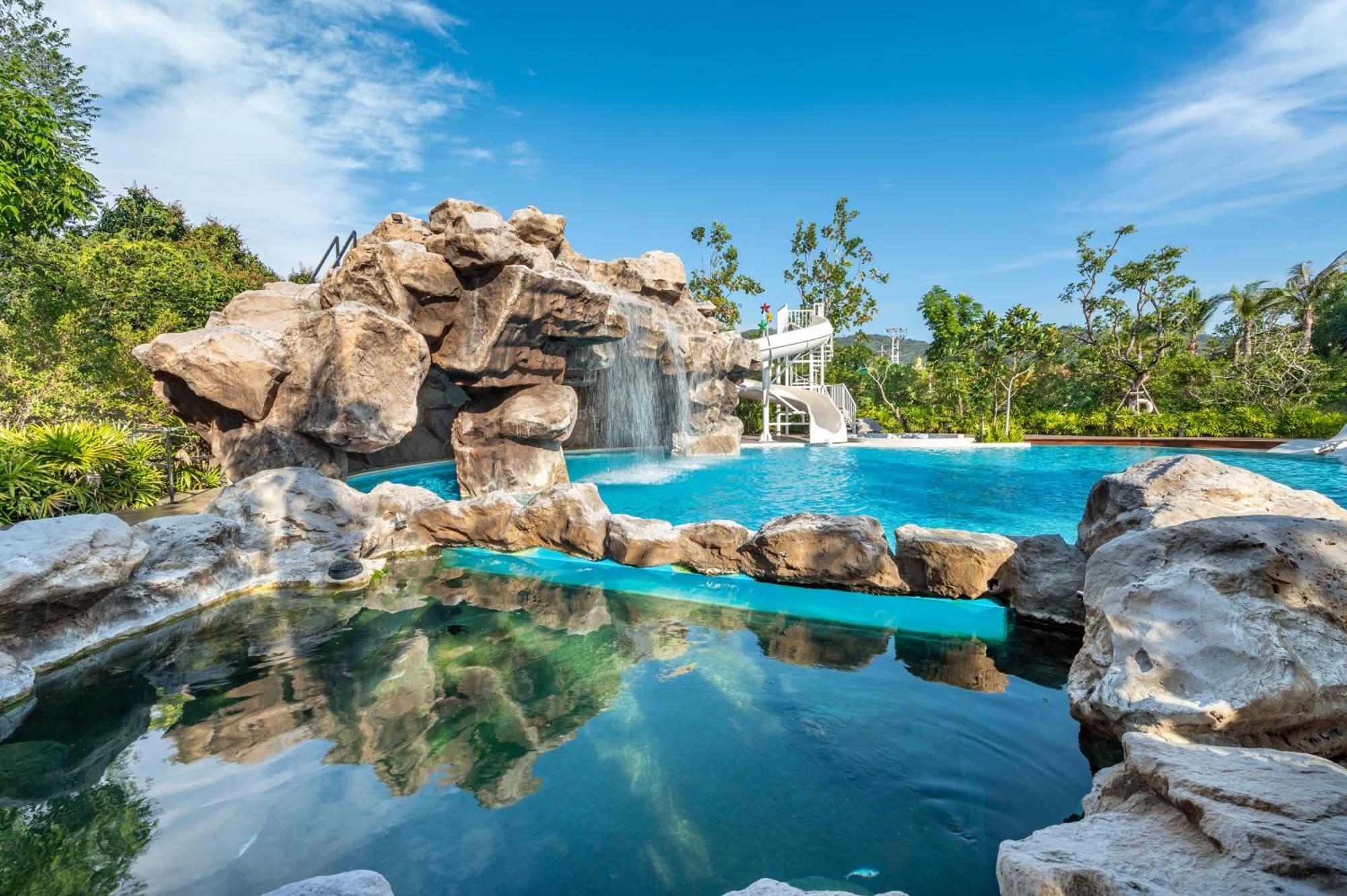 Phukalini Luxury Pool Villa & Onsen Хуа Хин Екстериор снимка