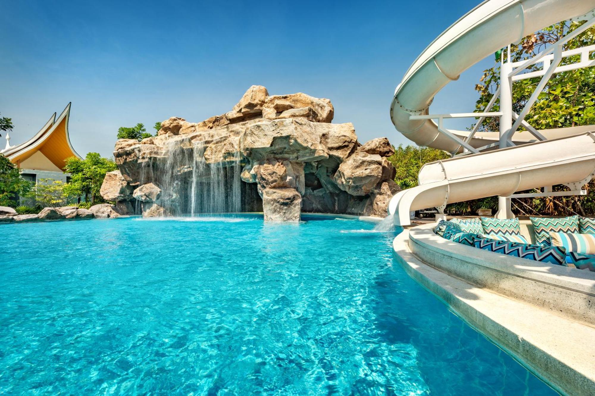 Phukalini Luxury Pool Villa & Onsen Хуа Хин Екстериор снимка