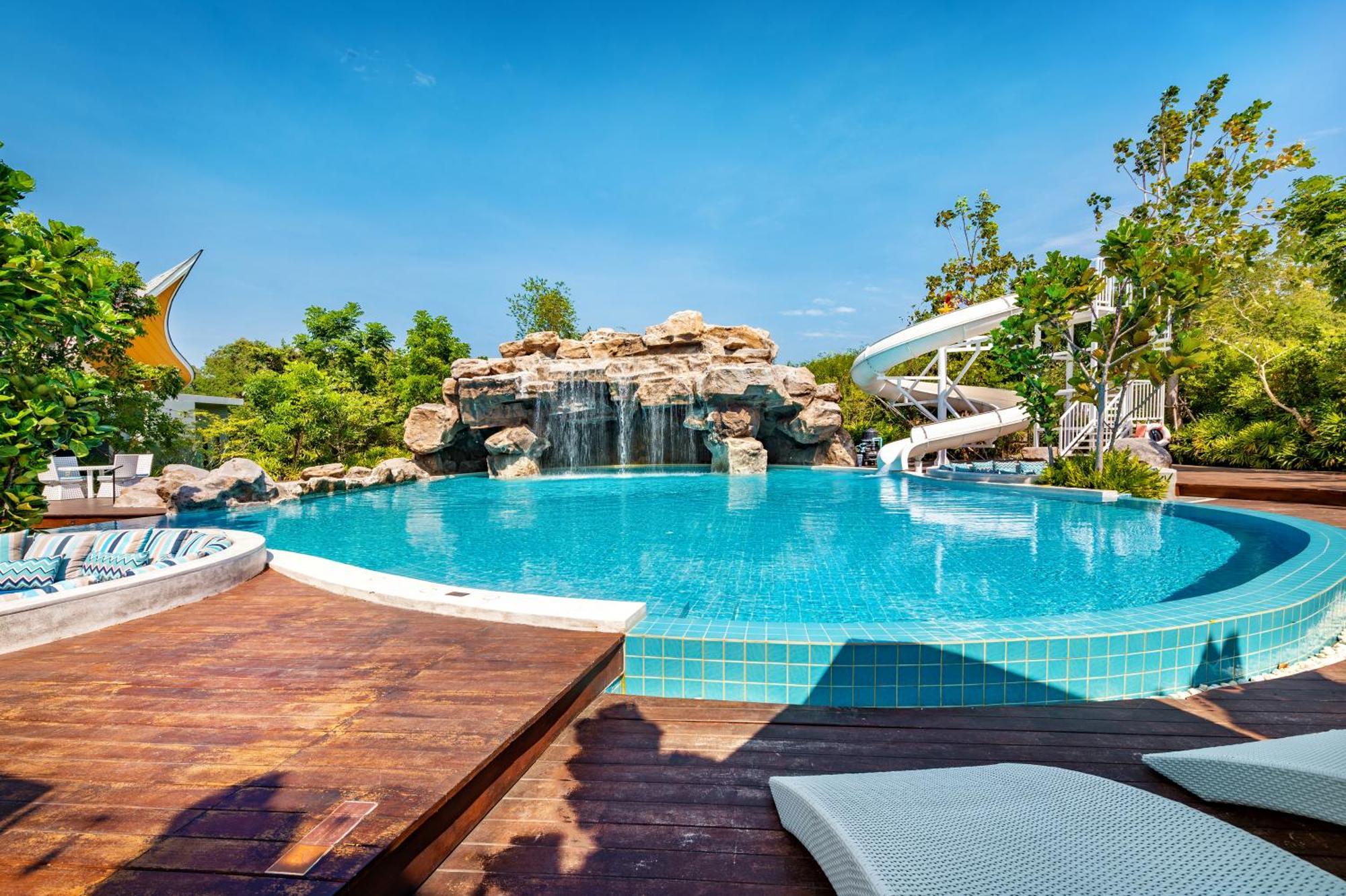 Phukalini Luxury Pool Villa & Onsen Хуа Хин Екстериор снимка