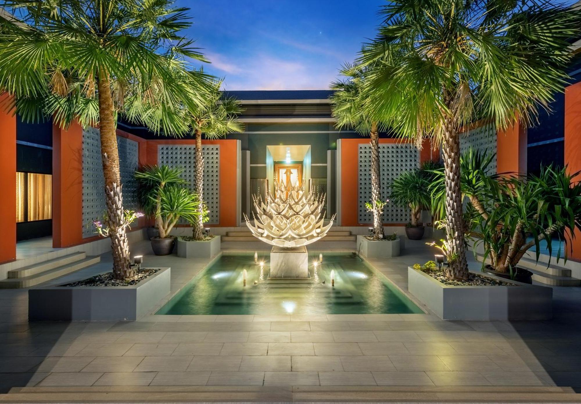 Phukalini Luxury Pool Villa & Onsen Хуа Хин Екстериор снимка
